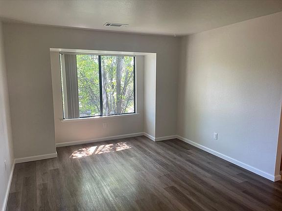 3rd image of 12800 Covey Cir #B