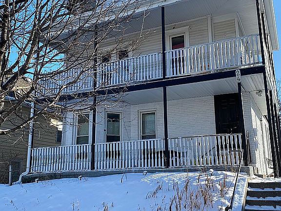 2 porches
