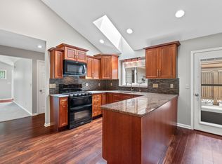 W68N159 Evergreen Blvd, Cedarburg, WI 53012