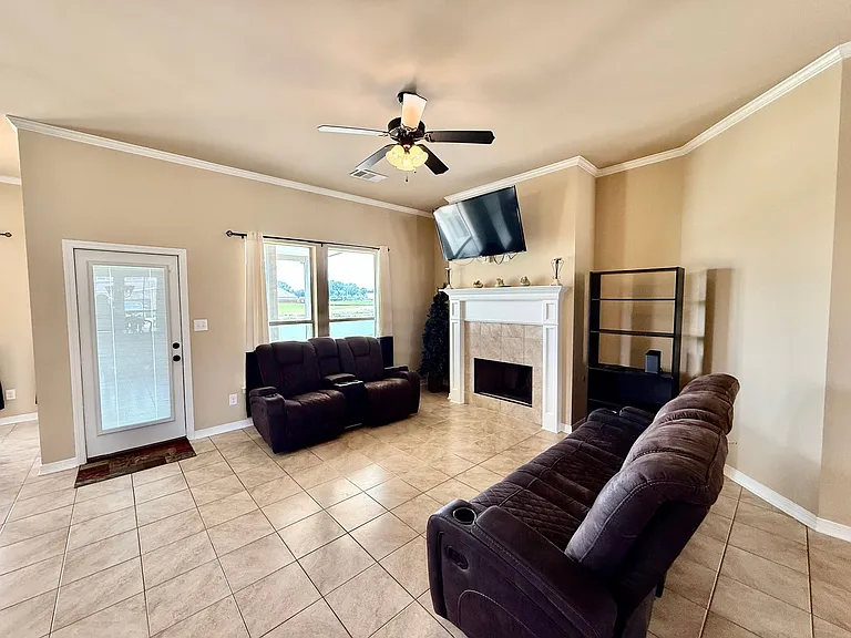 39122 Bayou View Ave — Photo 5