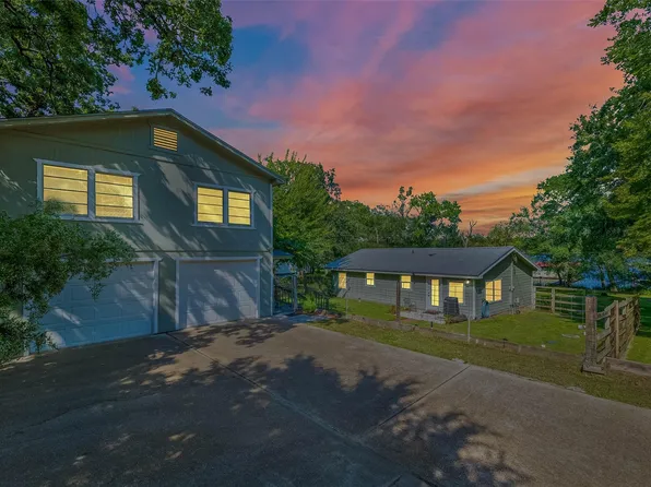 11001 Clyde Acord Rd, Franklin, TX 77856