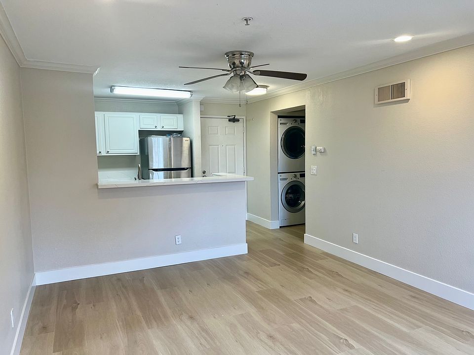 1st image of 8889 Caminito Plaza Centro #7408