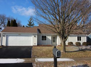 2916 Evergreen Ln, Aurora, IL 60502