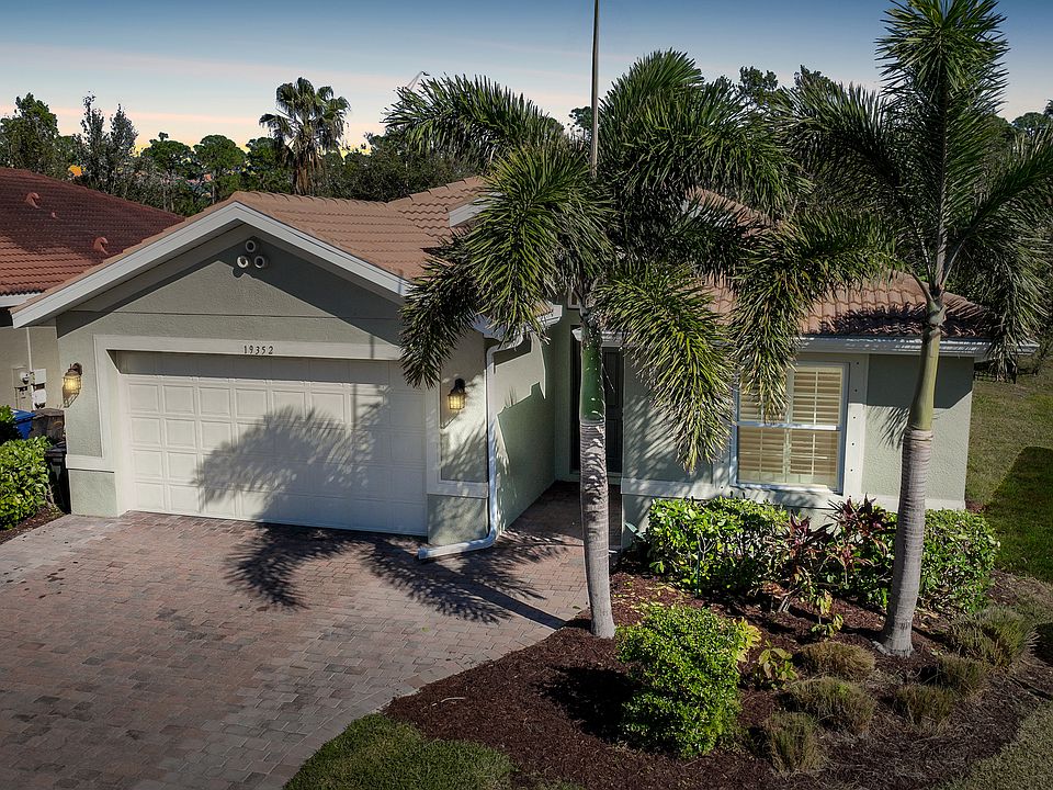 1st image of 19352 Yellowtail Ct