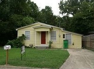1402 Olive St, Gainesville, TX 76240
