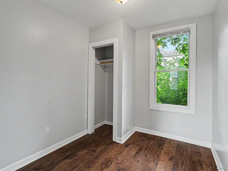 39 Spruce St — Photo 24
