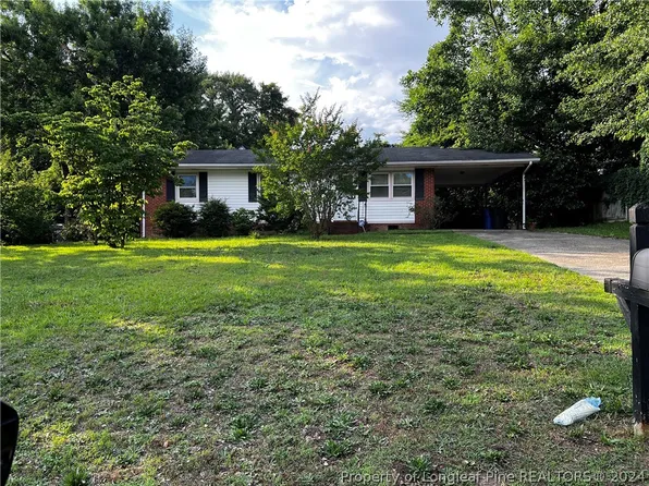 6034 Blairmore Pl, Fayetteville, NC 28314