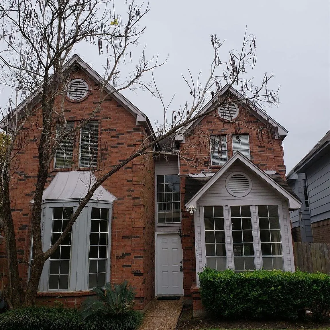 4 bed, 2.0 bath, 1785 sqft, $2,050 — Photo 1