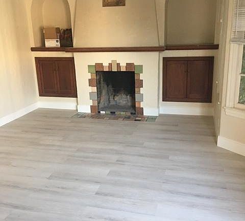 4th image of 2475 Lombard St Floor 2