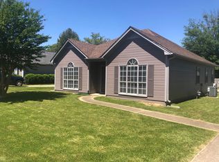 182 Stonebridge Cir, Pelham, AL 35124
