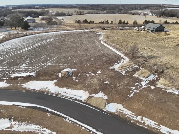 372 Candy Ln, River Falls, WI 54022