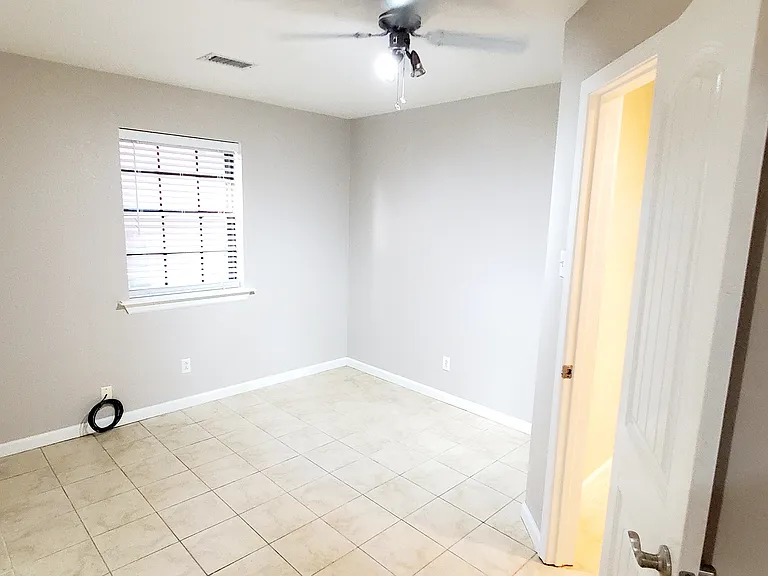 89 Spring Grove Dr — Photo 40