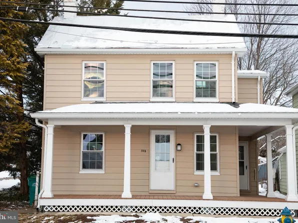 305 N Main St, Boonsboro, MD 21713