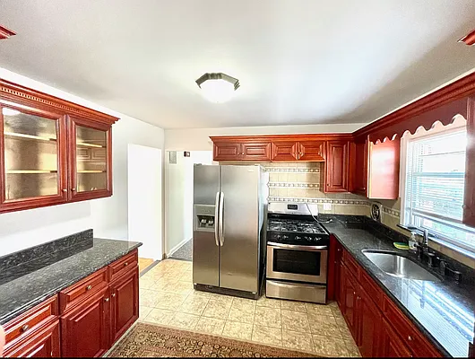 Rented by Luxury Apartments LIC | media 15