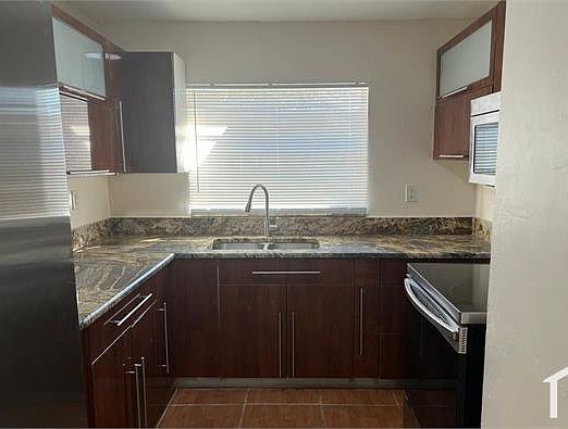 2nd image of 20682 NW 38th Ave