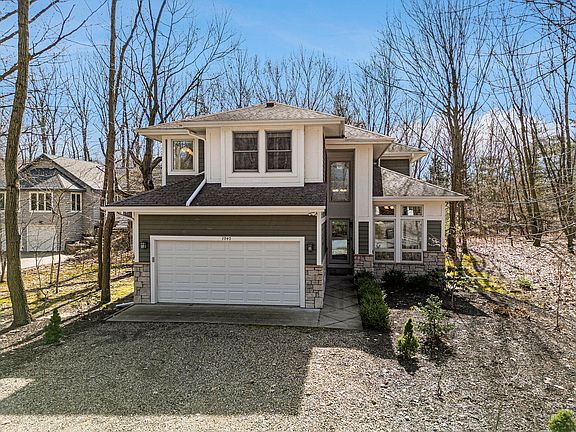 2nd image of 7040 Sand Dune Dr
