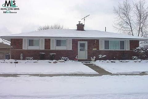 1st image of 34043 S Arrowhead St