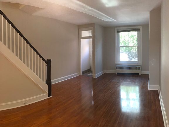 2nd image of 2718 Cambridge St