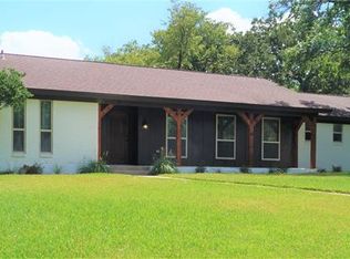 1802 Shenandoah Dr, Euless, TX 76039