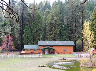 1512 N Shasta Ranch Rd, Mount Shasta, CA 96067