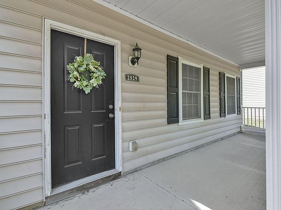 4th image of 2529 Ashley Meadow Dr