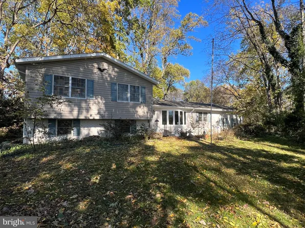 83 N Main St, Keedysville, MD 21756