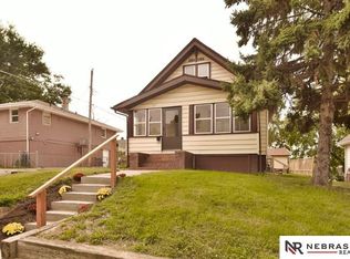 3263 Hascall St, Omaha, NE 68105