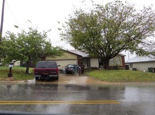 2300 Frontier Trl, Round Rock, TX 78681