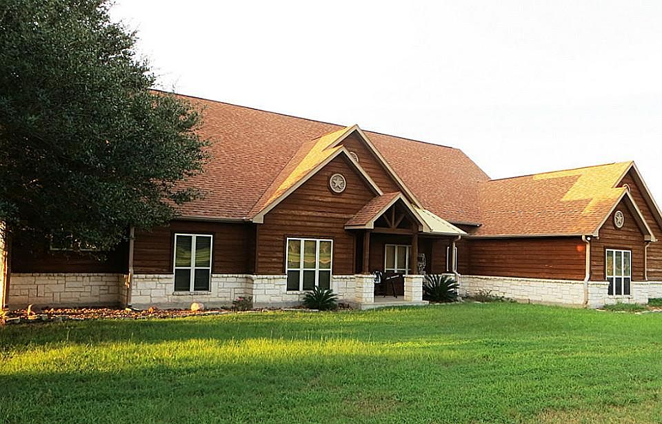 1st image of 1041 Quail Hollow Dr