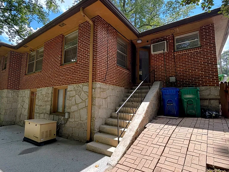 2704 Harrington Dr — Photo 19