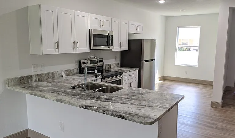 733 Lucaya Dr #B — Photo 11