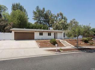 869 Yorkshire Ave, Thousand Oaks, CA 91360