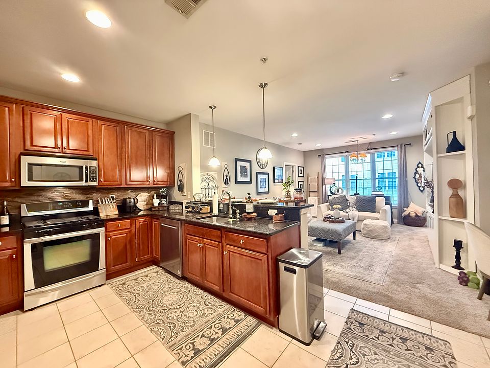 1st image of 6209 Brookhaven Ct #6209