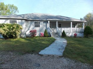 9800 Jim Morris Rd, Fredericksburg, VA 22408