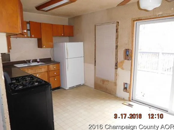 2712 High Ct — Photo 4