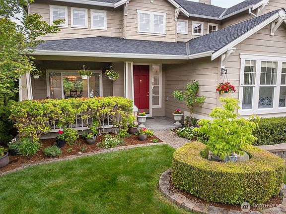 3rd image of 24006 SE 10th Street