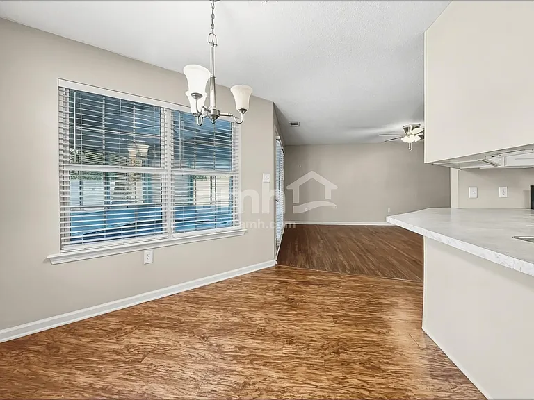 26 Heritage Way — Photo 5