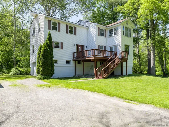 35 Aspetuck Ridge Road, New Milford, CT 06776