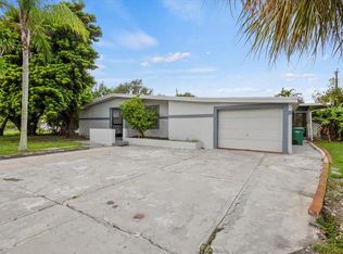 300 Sandia Ave, Port Saint Lucie, FL 34983