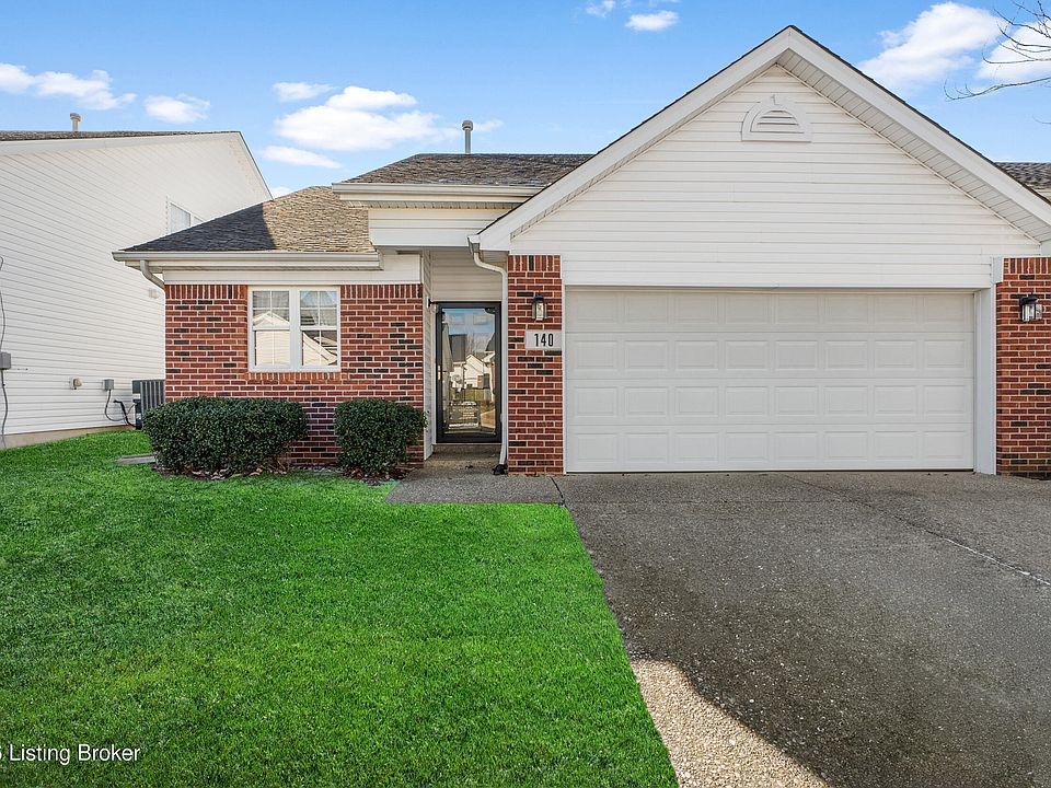 1st image of 140 Charlton Wynde Dr