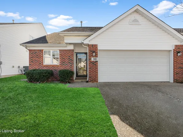140 Charlton Wynde Dr, Louisville, KY 40245