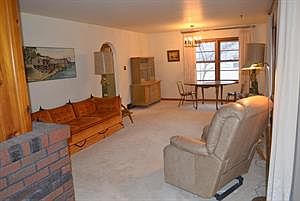 3rd image of 107 Birchwood Dr