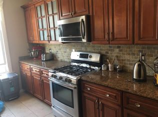 7470 64th Ln, Ridgewood, NY 11385