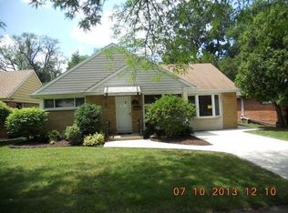 926 Portsmouth Ave, Westchester, IL 60154