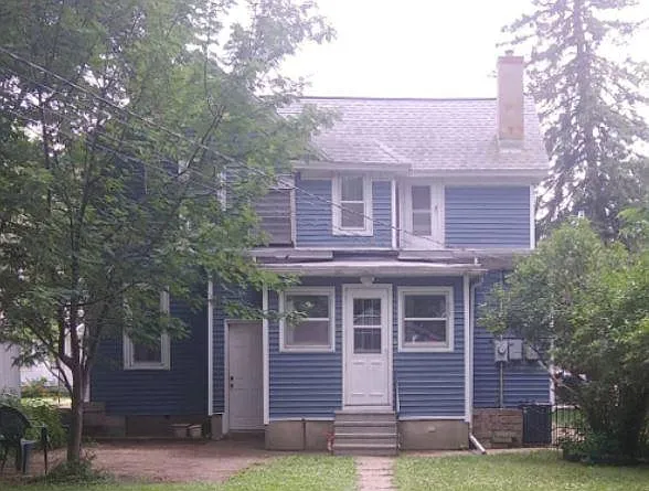 1237 Jackson St — Photo 2
