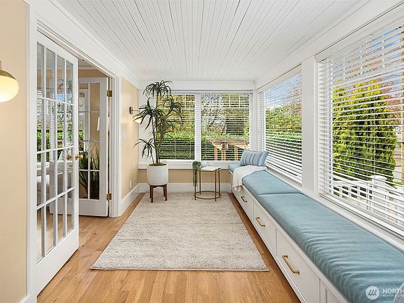 4th image of 201 N 57th Street