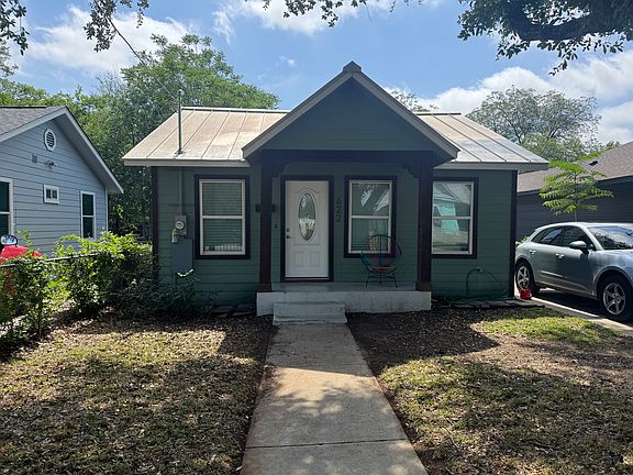 2nd image of 622 S Polaris St