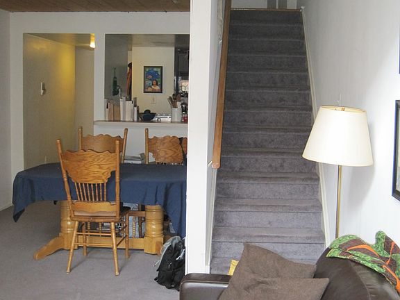 2nd image of 870 N 28th St APT 123