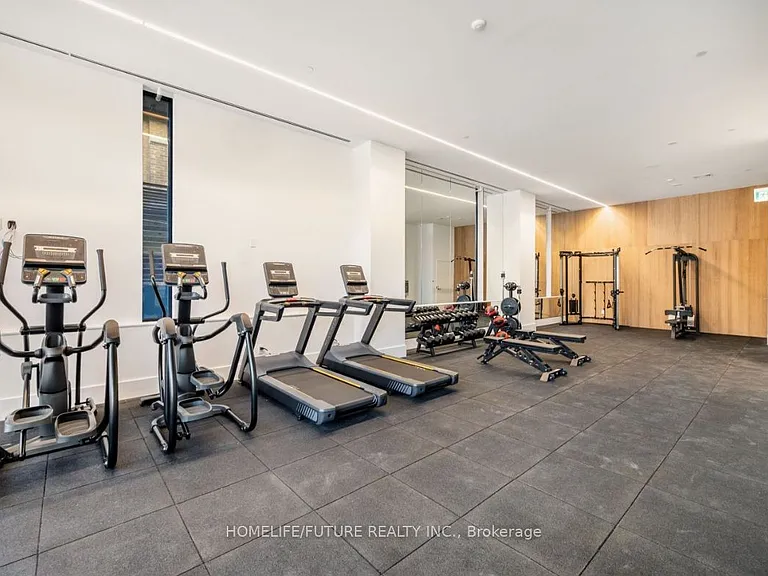 1720 Bayview Ave #430 — Photo 1