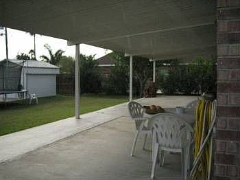 3rd image of 1516 Oak Dr